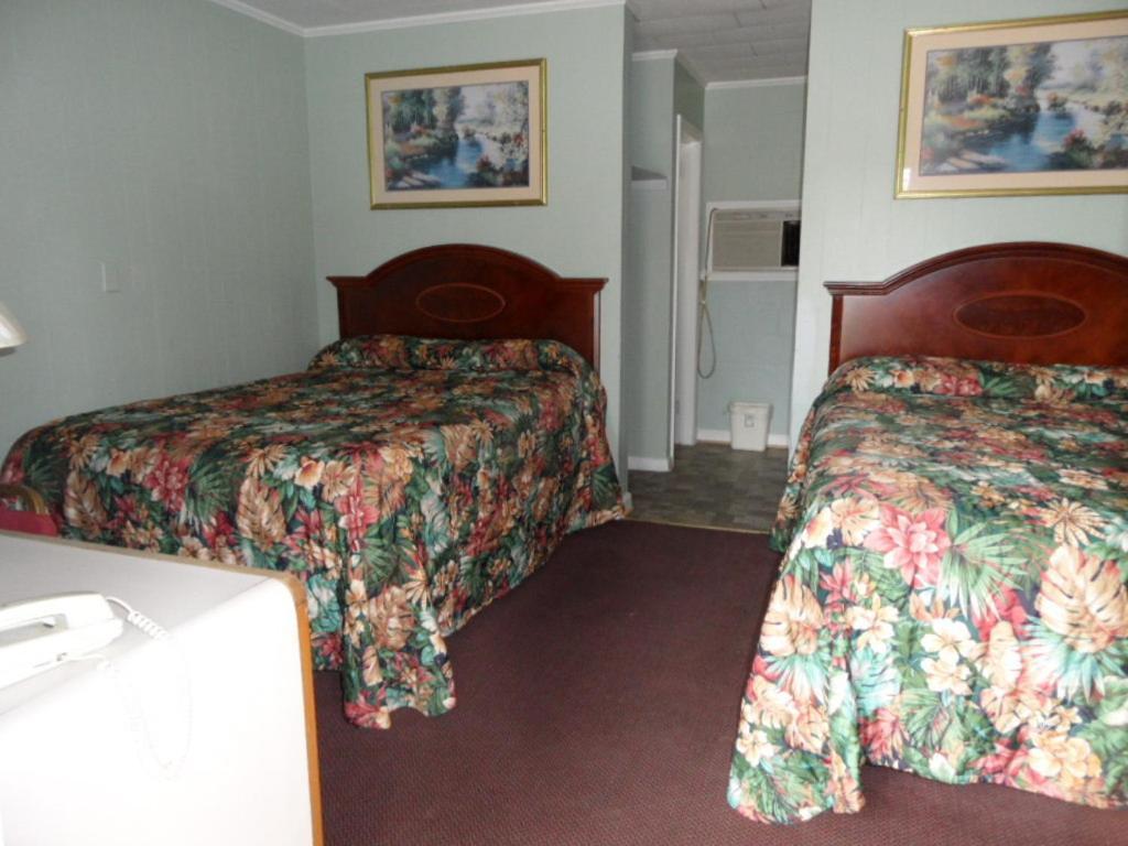 קורנליה Skyland Motel חדר תמונה